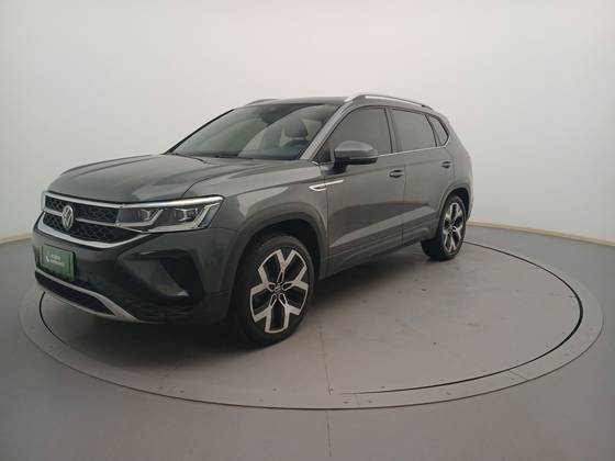 VOLKSWAGEN TAOS 1.4 250 TSI TOTAL FLEX HIGHLINE AUTOMÁTICO